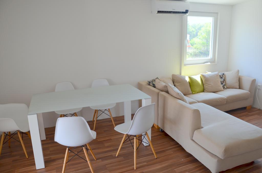 Apartman Medit Apartment Vir Exterior photo